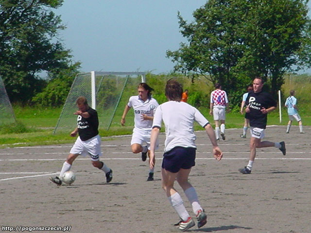 Pogon_Szczein__vs_Spurs_supportercup_2004_kvartsfinalför_(2)