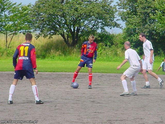 Pogon_Szczein__vs_Spurs_supportercup_2004_kvartsfinalför_(4)
